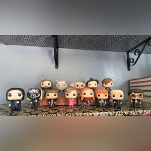 Lot of 15 Harry Potter Funko pops. Open, no box included.